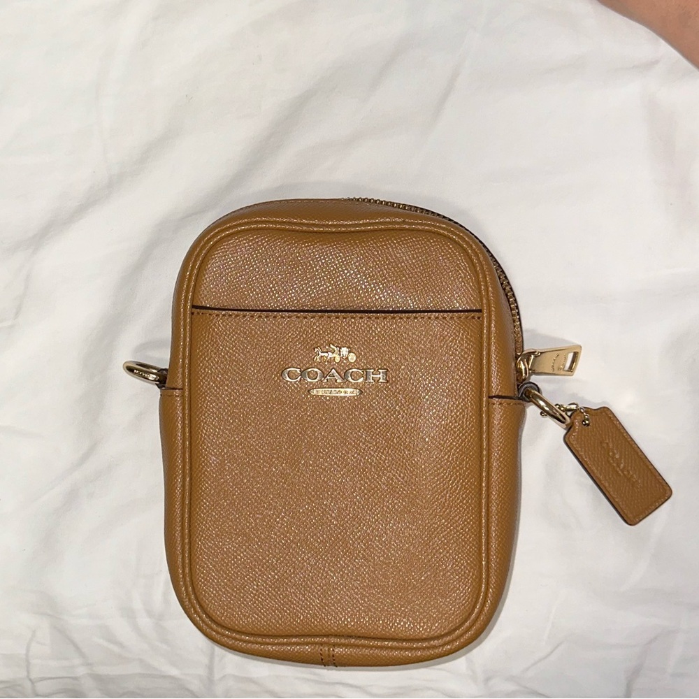 Coach crossbody
PRICED TO SELL